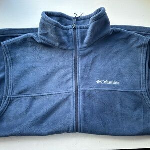 Men’s Columbia fleece vest